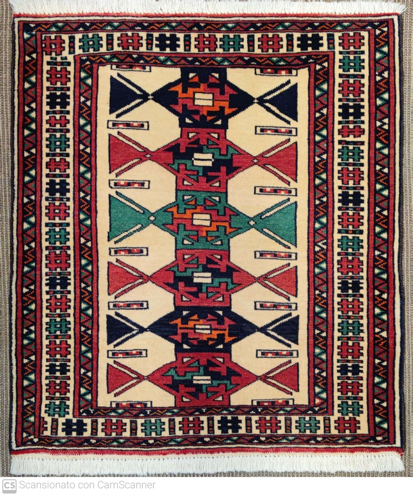 TURKMEN TWINS 78 X 71 cm