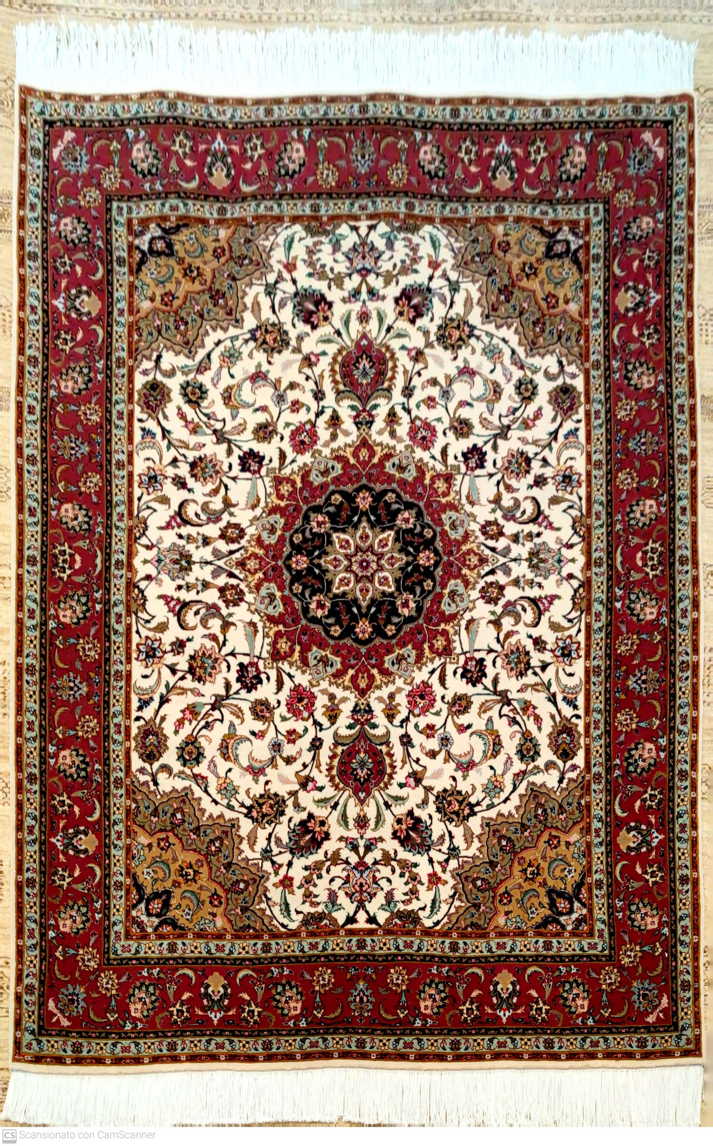 TABRIZ 204 X 156 cm