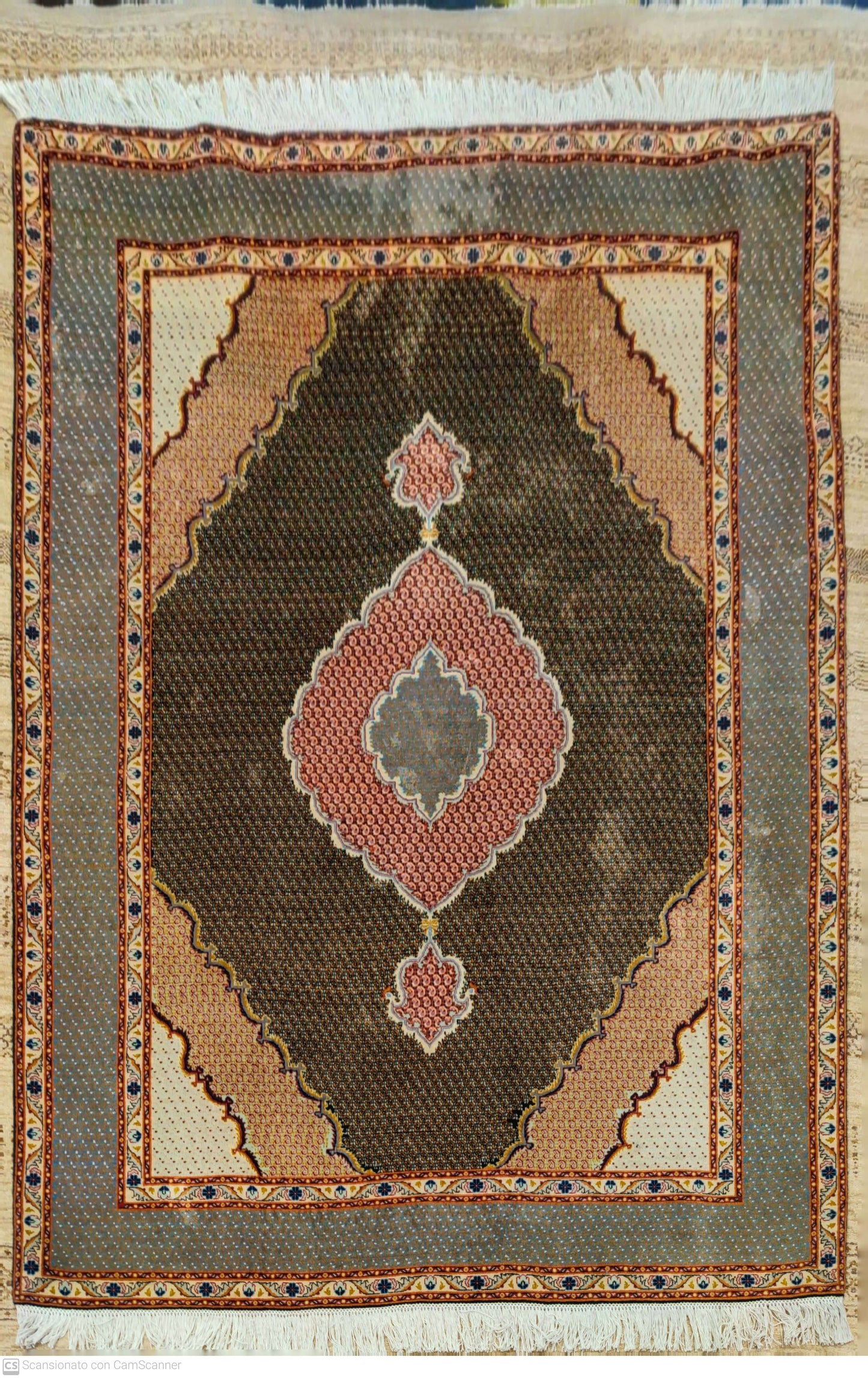 TABRIZ MAHI 60 RAJ 195 x 155 cm