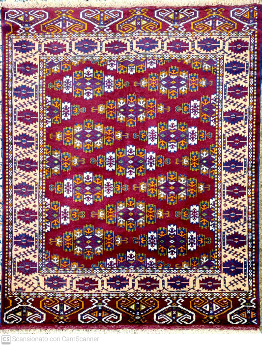 TURKMEN PERSIANO 130 x 105 cm